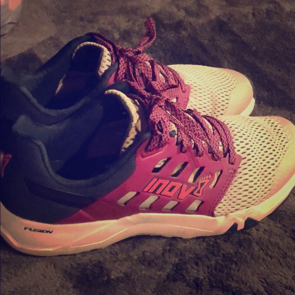 Inov-8 Womens all train 215 cross trainer sneaker